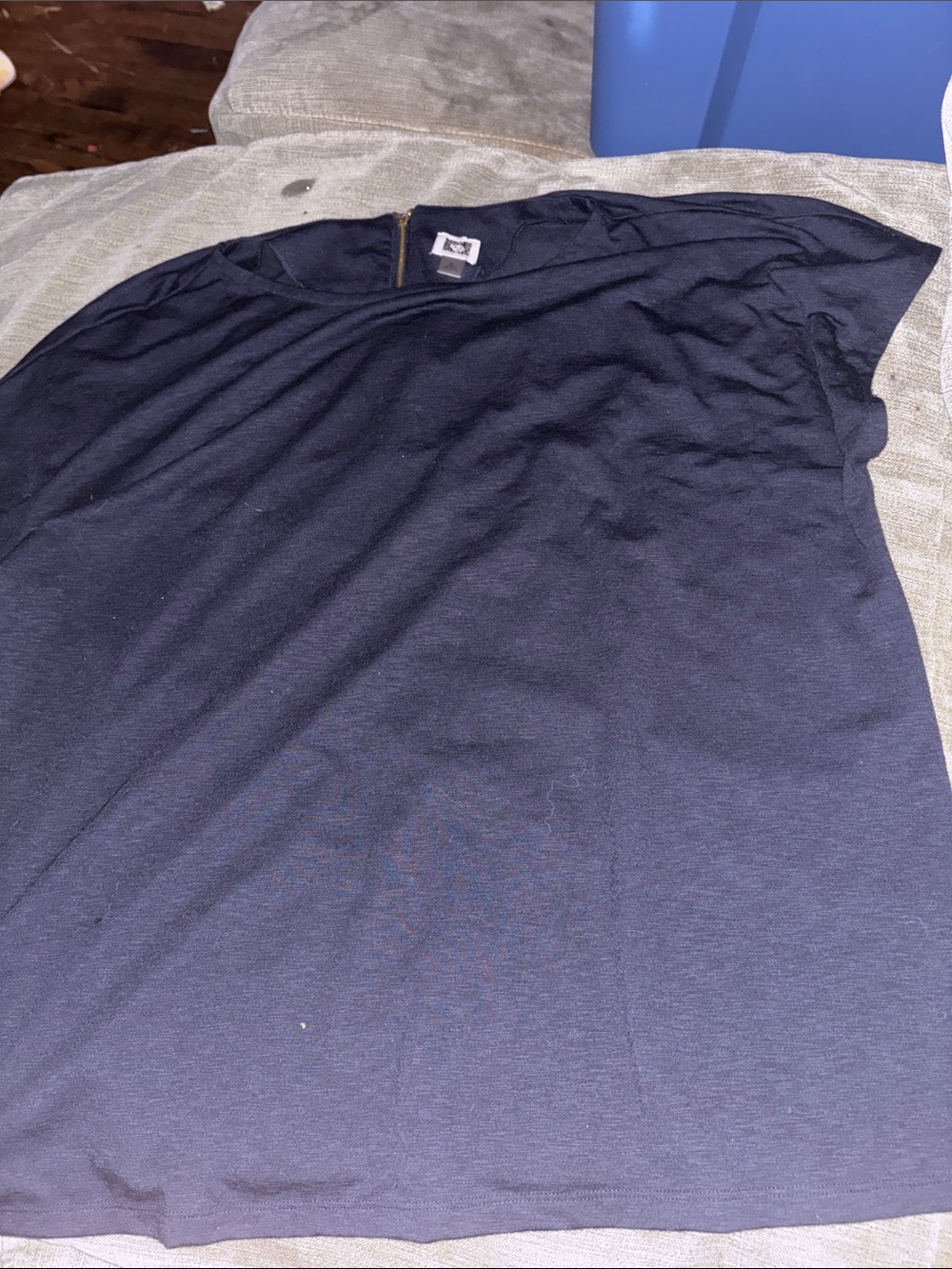 Anne Klein capped sleeve xl Shirt with zipper
